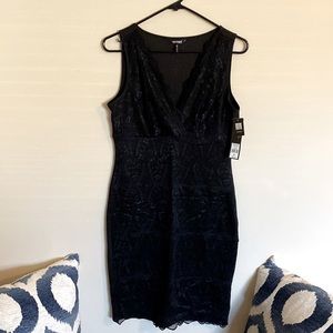 Daisy Fuentes Brand Nee, little black dress
